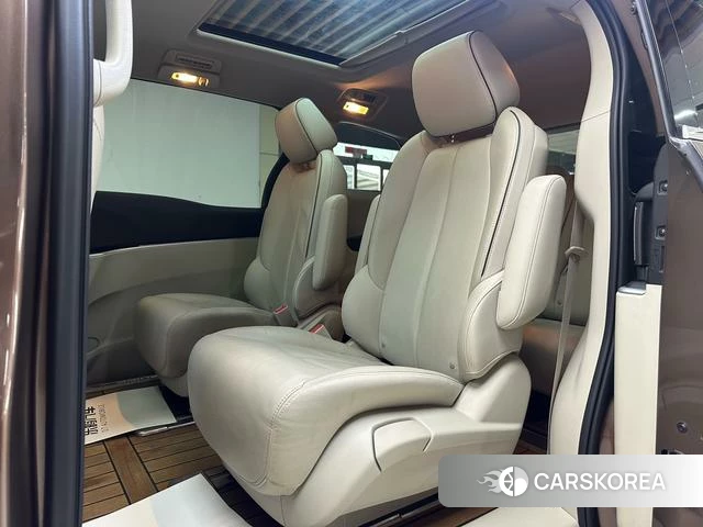 Buick GL8 id 3863654 из Китая 16