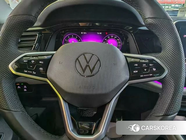 Volkswagen Tourang id 4255775 из Китая 16