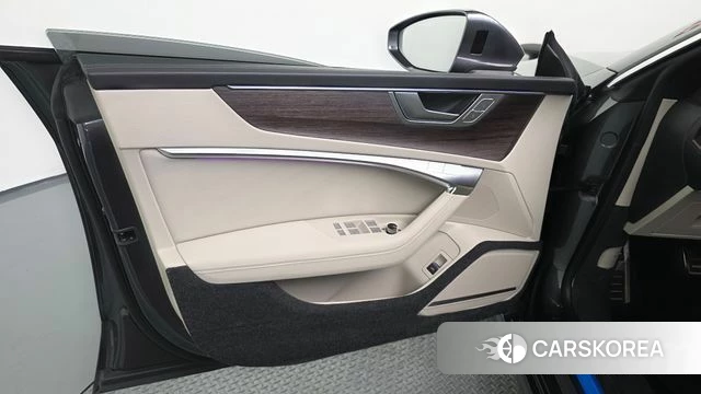 Audi A7 (4K) id 4580089 из Кореи 16