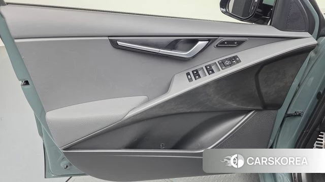 Kia Di Ol Nu Niro id 4281731 из Кореи 16