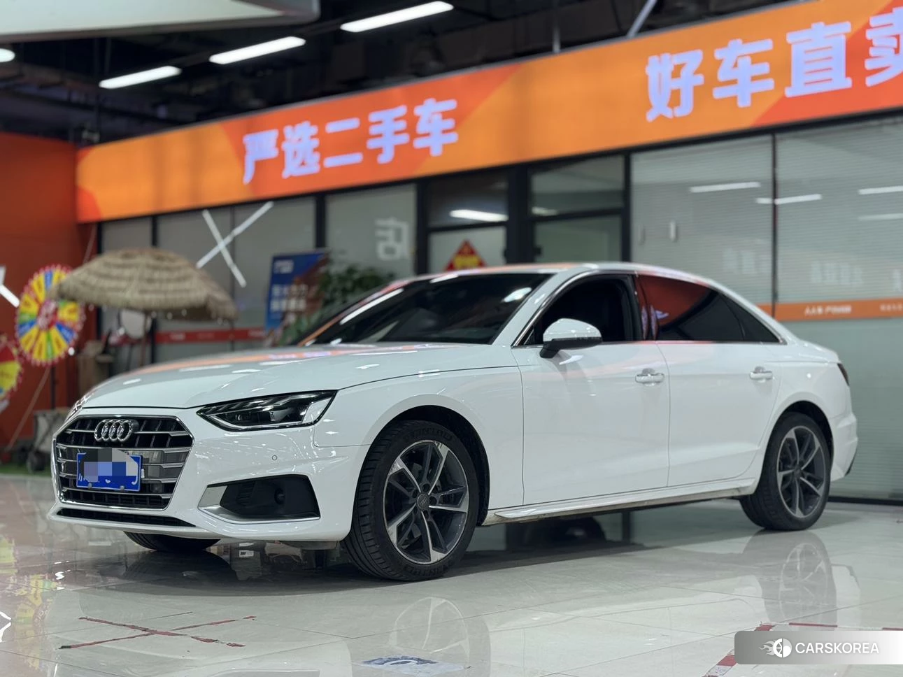 Audi A4L id 4405844 из Китая 16