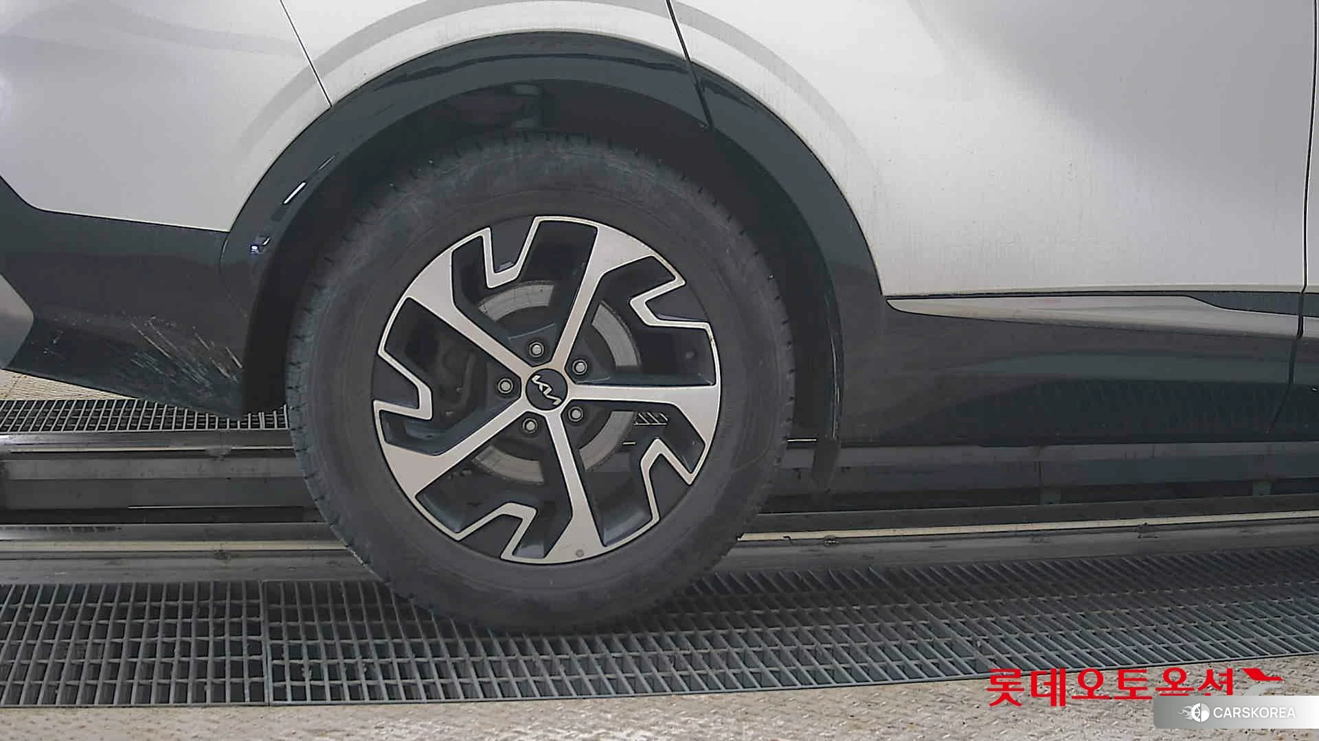 Kia Sportage Hybrid id 4296893 из Кореи 16