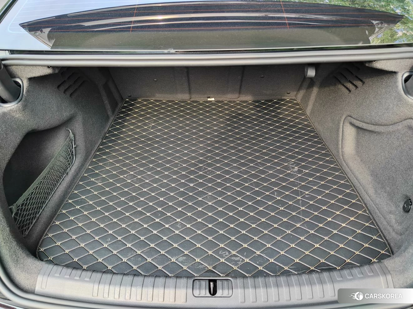 Audi A6L id 4513677 из Китая 16
