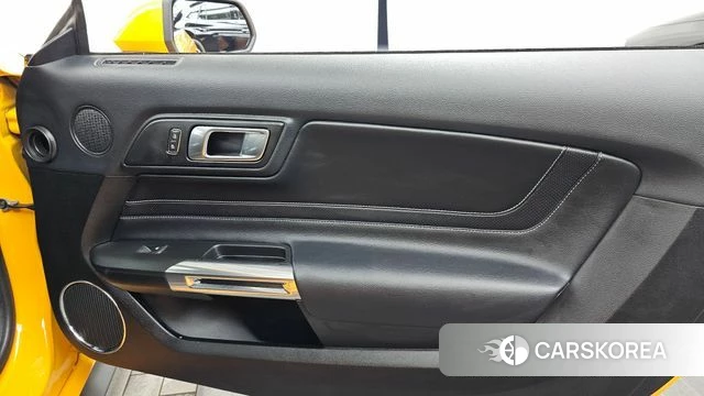 Ford Mustang id 4422894 из Кореи 16