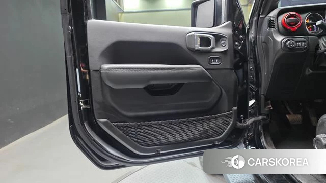 Jeep Wrangler (JL) id 4735940 из Кореи 16