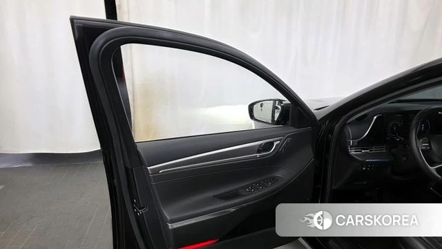 Hyundai The New Grandeur IG Hybrid id 4244916 из Кореи 16