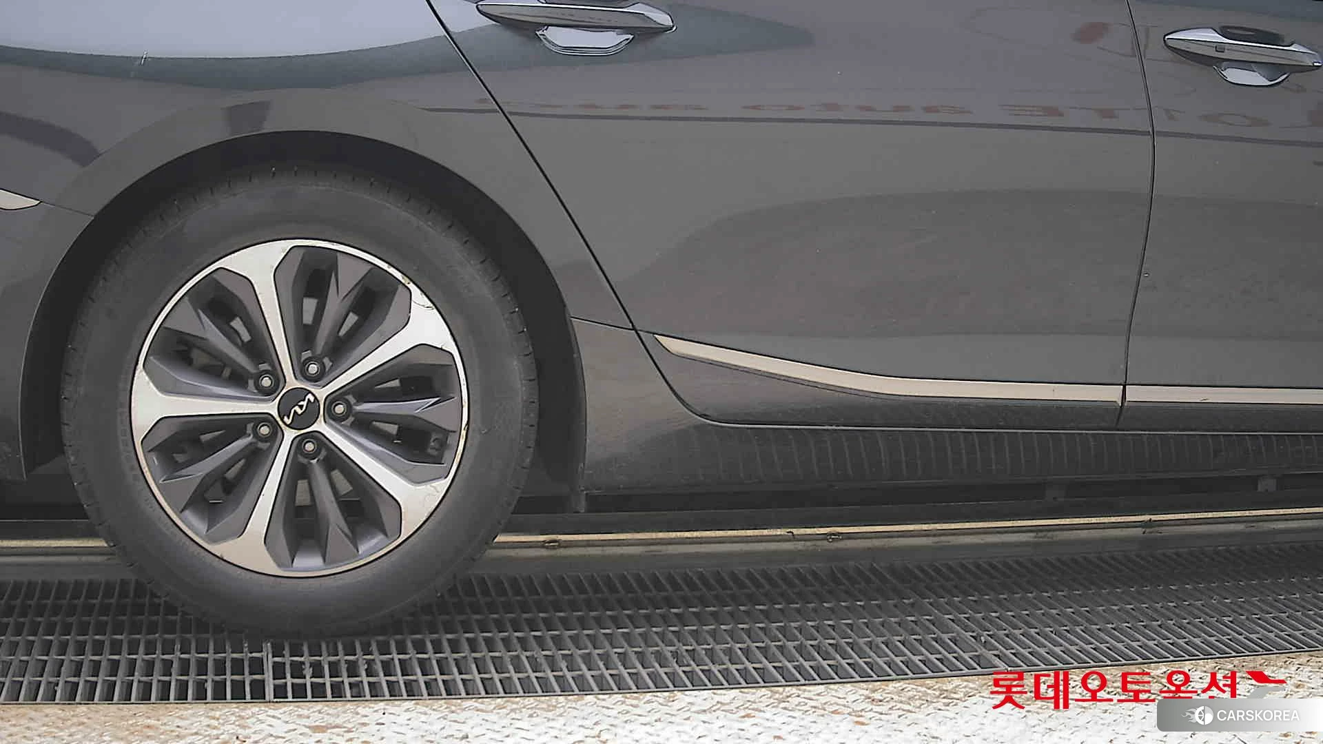Kia K8 Hybrid id 4498452 из Кореи 16