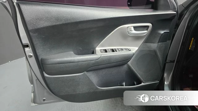Kia The New Niro id 4759925 из Кореи 16