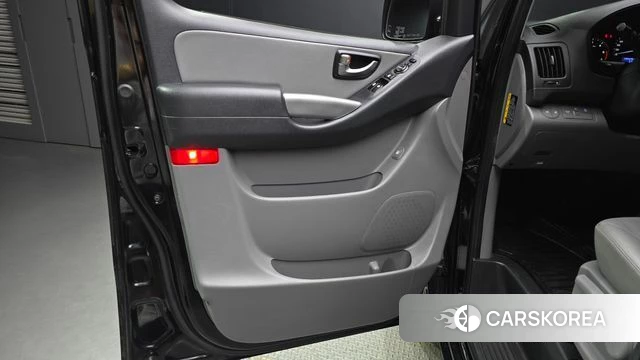 Hyundai The New Grand Starex id 4632430 из Кореи 16