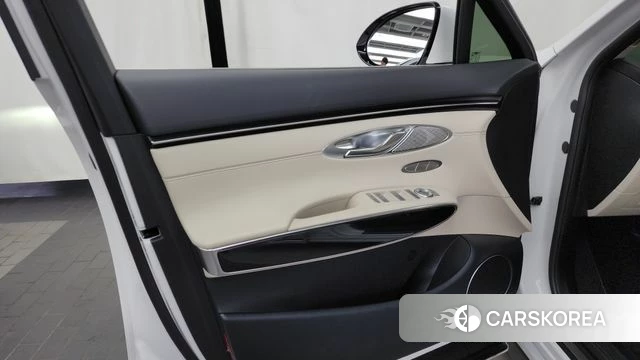 Genesis GV70 id 4428507 из Кореи 16