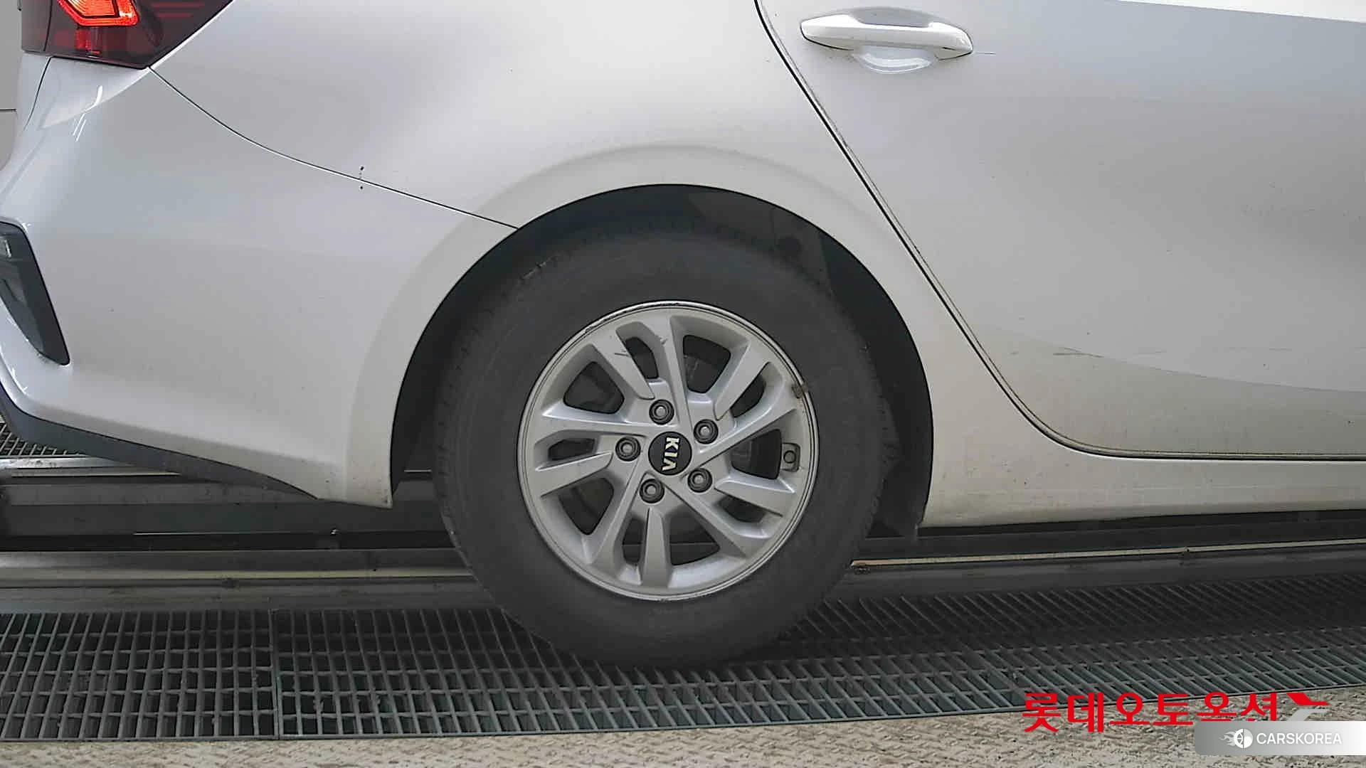 Kia K3 id 4289516 из Кореи 16