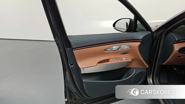 Genesis GV70 id 4421381 из Кореи 16