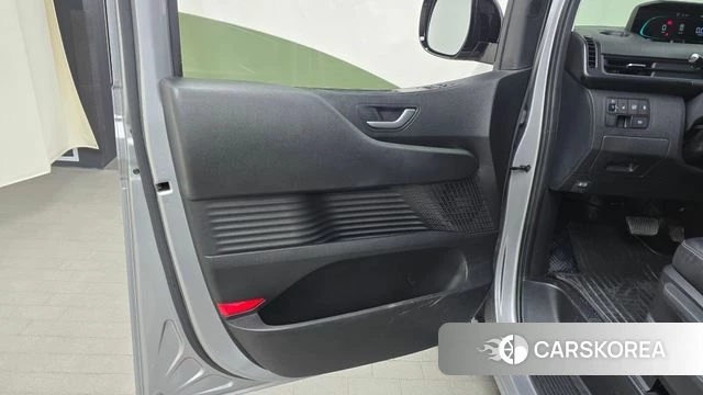 Hyundai Staria id 4414190 из Кореи 16
