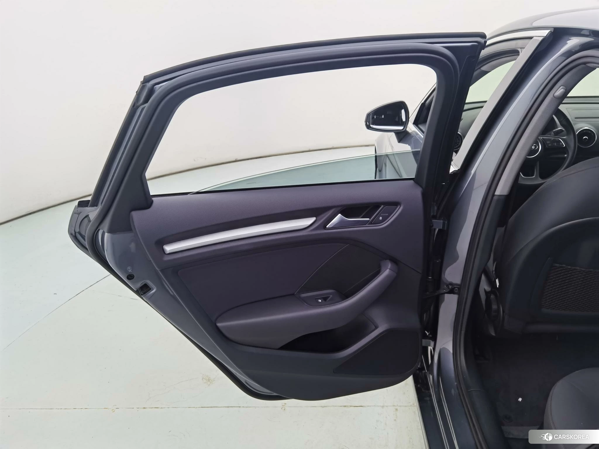 Audi A3 id 4504902 из Китая 16