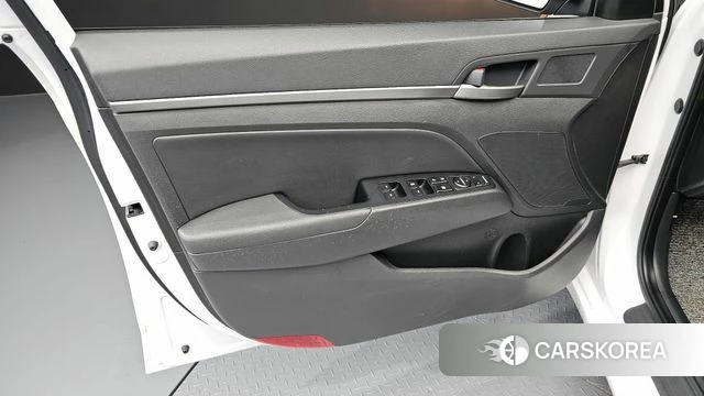Hyundai Avante AD id 4447837 из Кореи 16