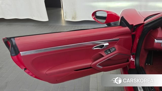 Porsche 718 Boxster id 4533617 из Кореи 16