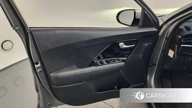 Kia Niro EV id 4423546 из Кореи 16