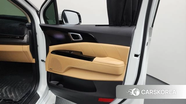 Kia Carnival 4th generation id 4433010 из Кореи 16