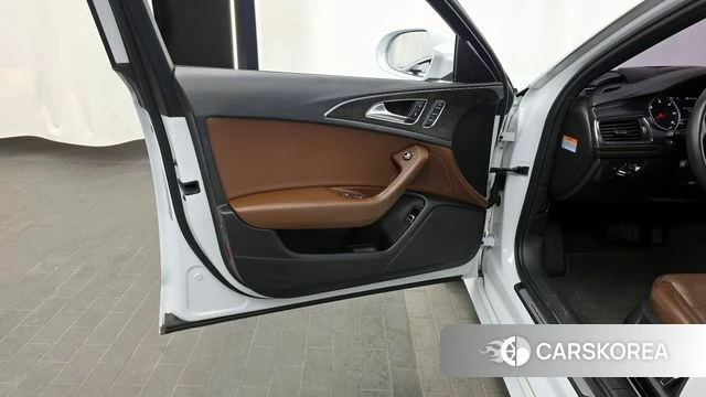 Audi New A6 id 4233161 из Кореи 16