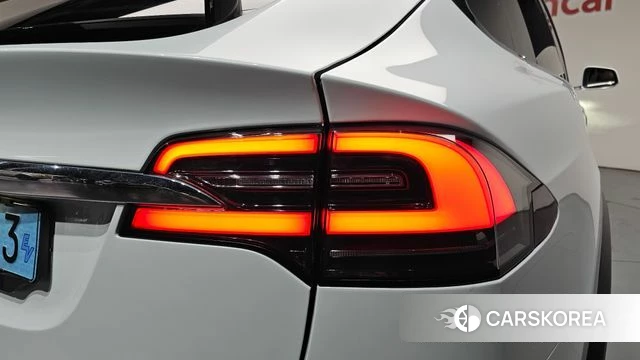 Tesla Model X id 4377974 из Кореи 16