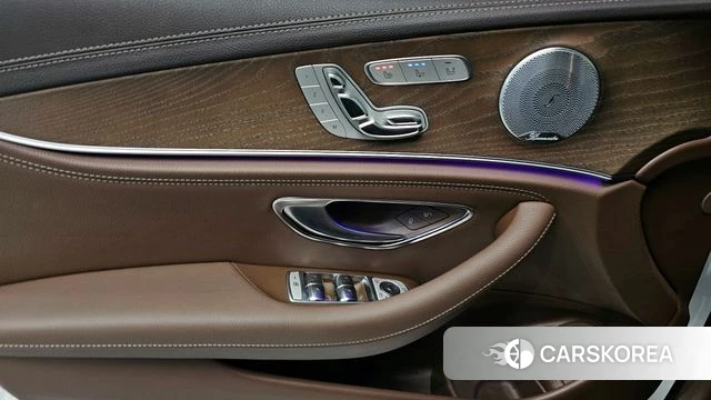 Mercedes-Benz E-Class W213 id 4295186 из Кореи 16