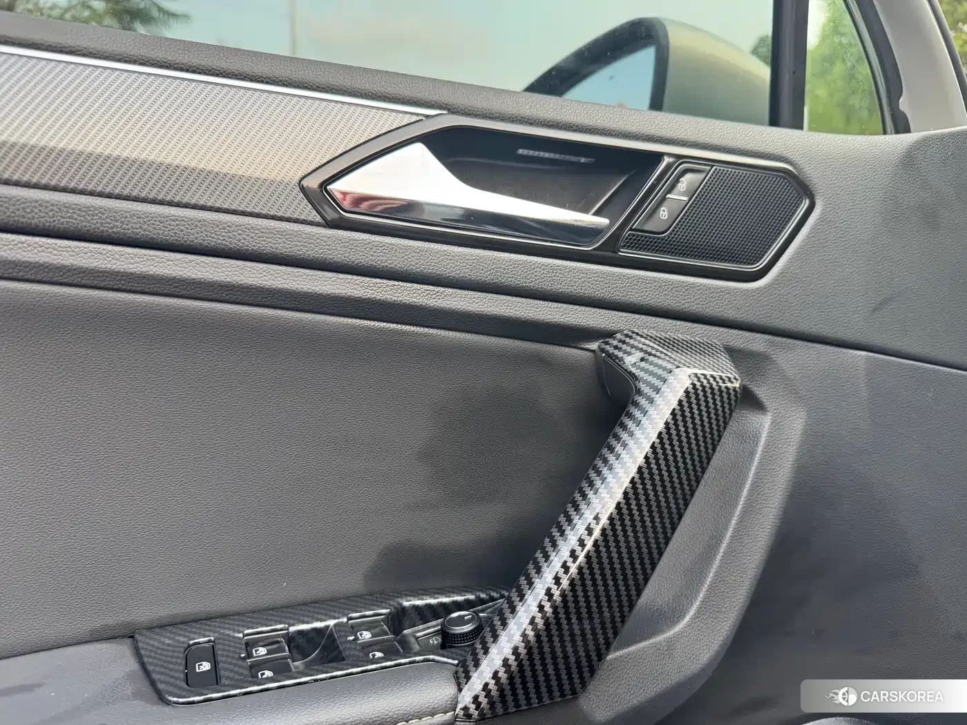 Volkswagen Tiguan L id 4565164 из Китая 16