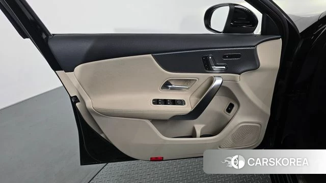 Mercedes-Benz A-Class W177 id 4677375 из Кореи 16