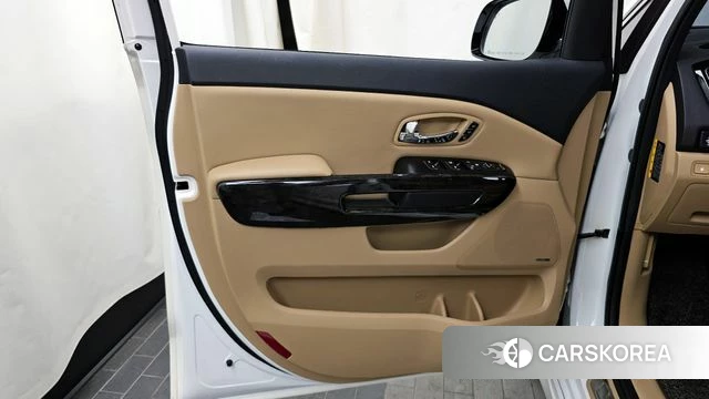 Kia The New Carnival id 4225259 из Кореи 16