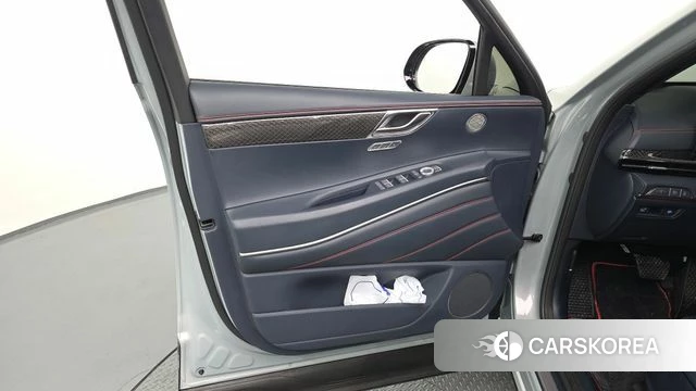 Genesis GV80 Coupe id 4292157 из Кореи 16