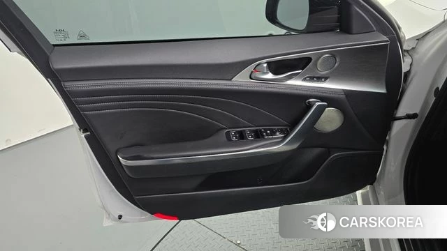 Kia Stinger Meister id 4489056 из Кореи 16