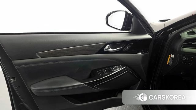 Kia K7 Premier id 4245576 из Кореи 16