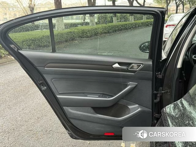 Volkswagen Magotan id 4278532 из Китая 16