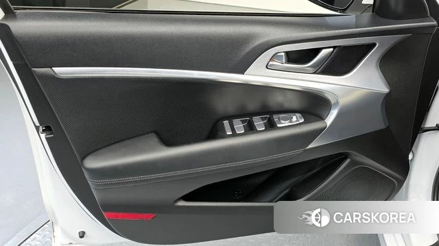 Genesis G70 id 4245556 из Кореи 16