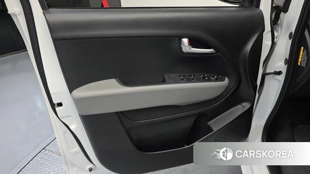 Kia The New Kia Ray id 4744058 из Кореи 16