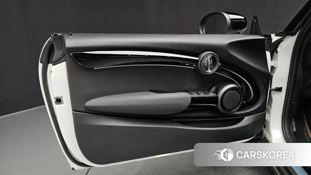 Mini Cooper Convertible id 4834434 из Кореи 16