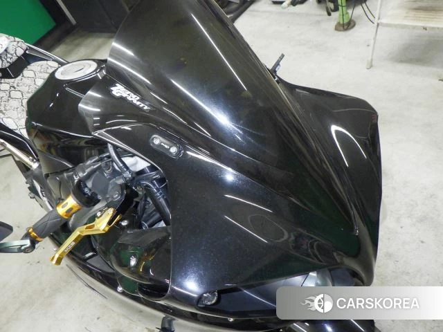 Yamaha YZF-R1 id 4182870 из Японии 16