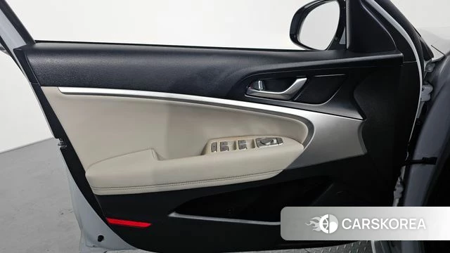 Genesis G70 id 4563221 из Кореи 16