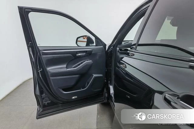Toyota Crown Lufang id 4258395 из Китая 11