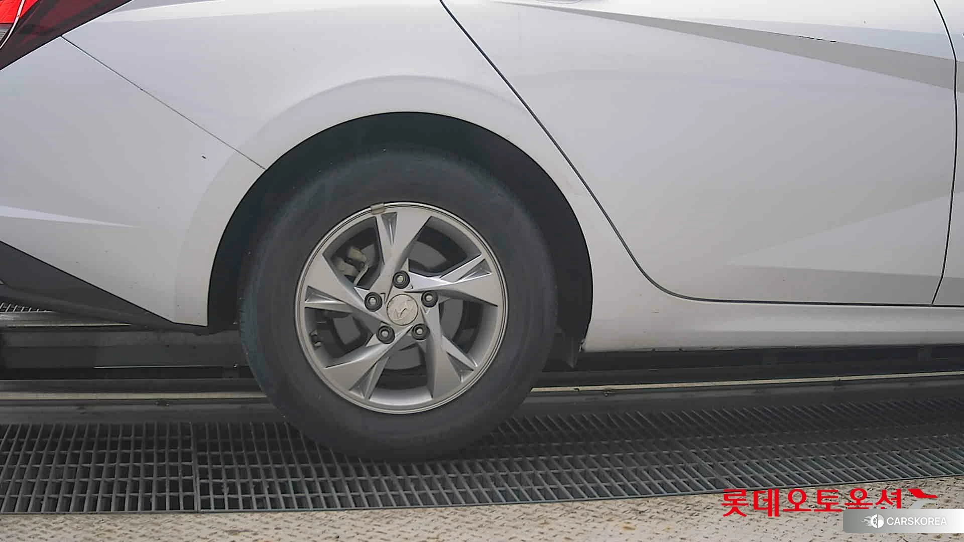 Hyundai Avante id 4674135 из Кореи 16