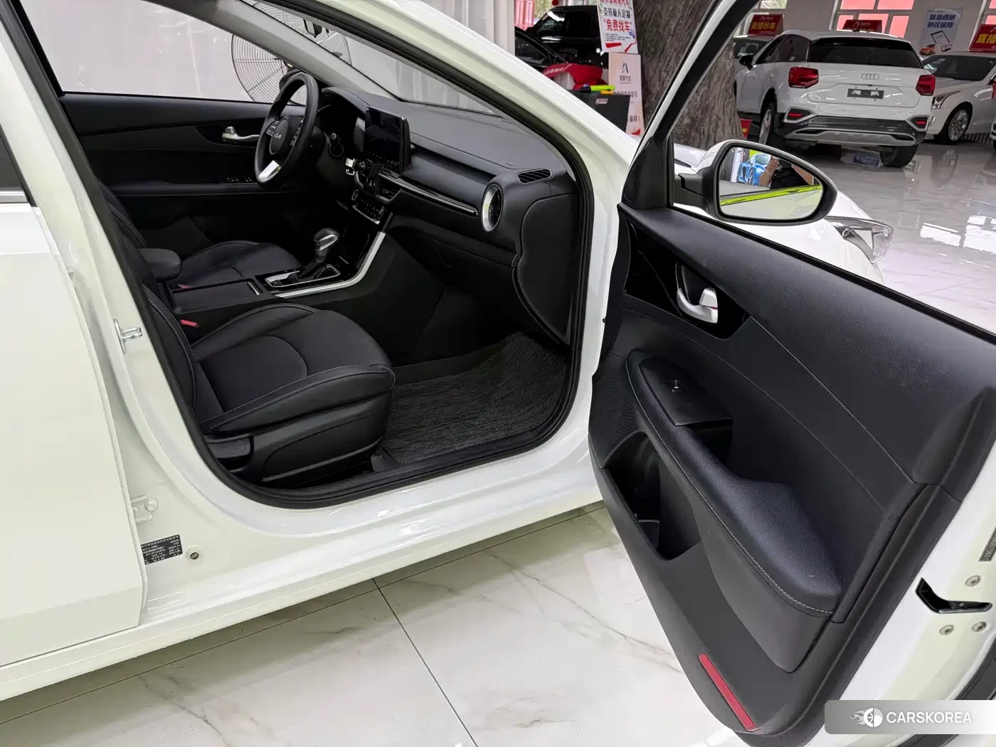Kia K3 id 4576298 из Китая 16
