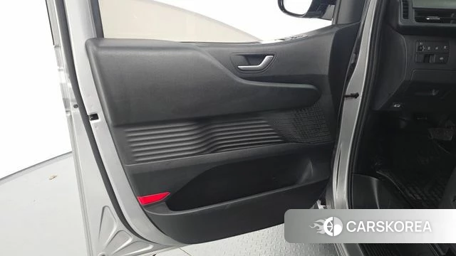 Hyundai Staria id 4922876 из Кореи 16