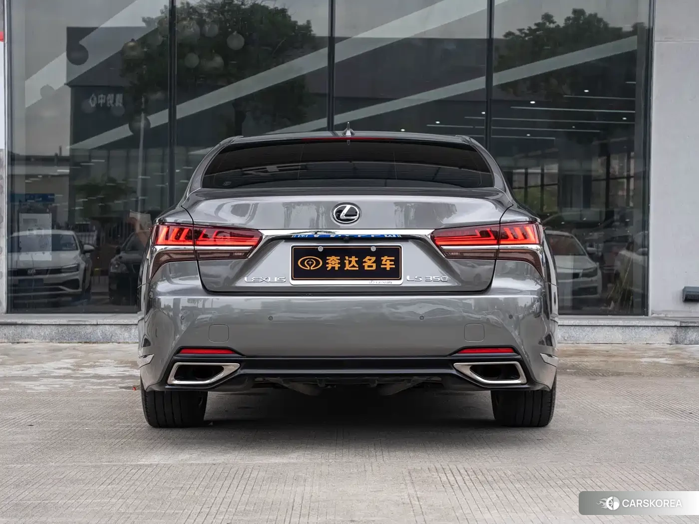 Lexus LS id 4553721 из Китая 16