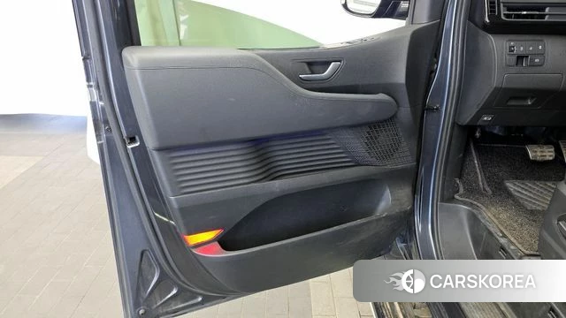 Hyundai Staria id 4293114 из Кореи 16