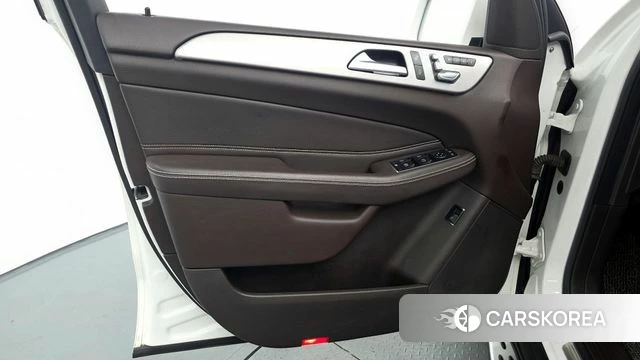 Mercedes-Benz GLE - Class W166 id 4363331 из Кореи 16