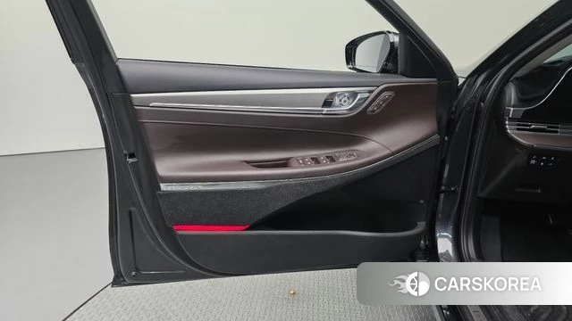 Hyundai The New Grandeur IG id 4362264 из Кореи 16