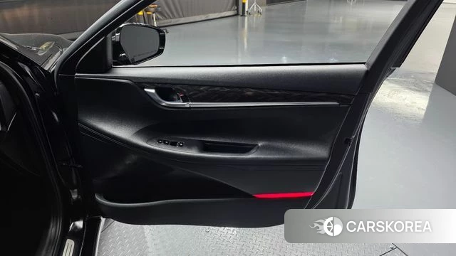 Hyundai Grandeur IG id 4325662 из Кореи 16