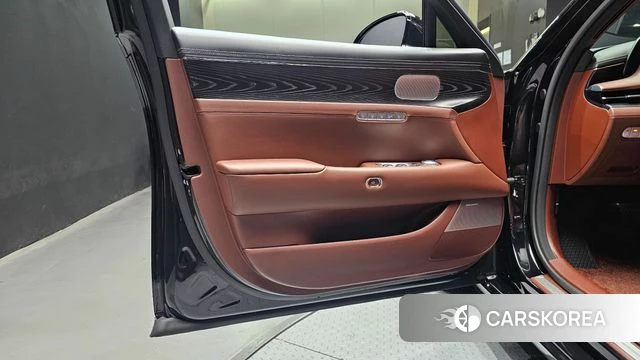 Genesis G90 (RS4) id 4691492 из Кореи 16