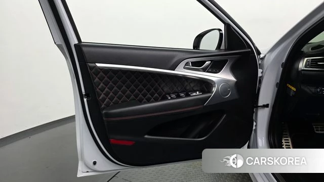 Genesis G70 id 4907456 из Кореи 16