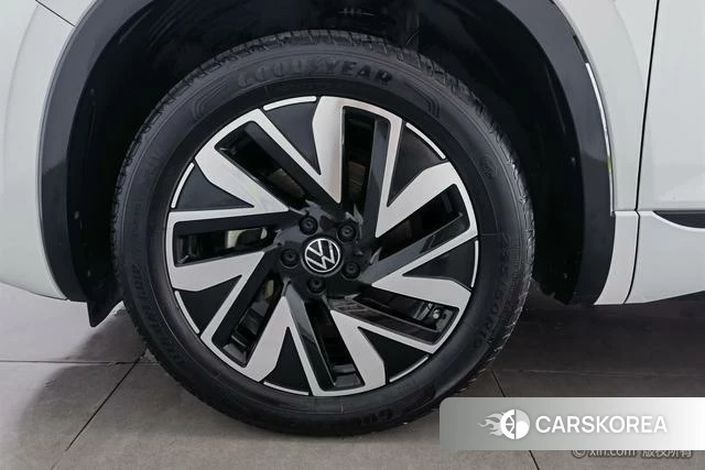 Volkswagen Tanyue id 4290374 из Китая 16