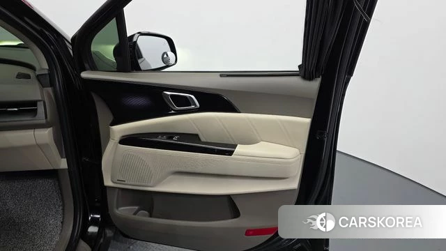 Kia Carnival 4th generation id 4244924 из Кореи 16